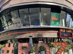 ROZ CAFE BISTRO PIPERA ANGAJEAZA BUCATAR ( CALD)